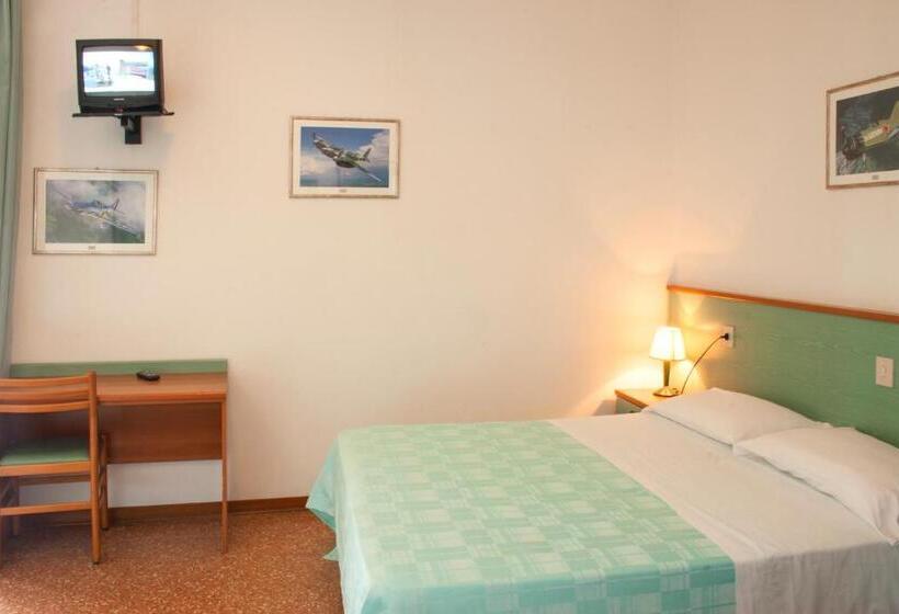 エコノミールーム, Janeiro Frontemare