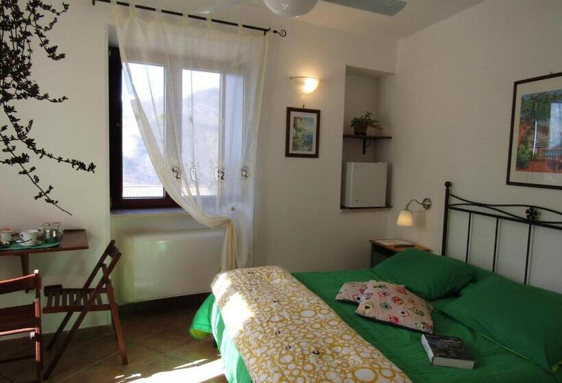 غرفة قياسية, Puesta De Sol