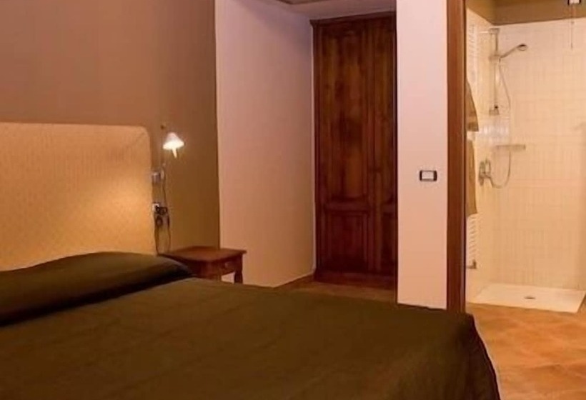 اتاق استاندارد, La Fattoria