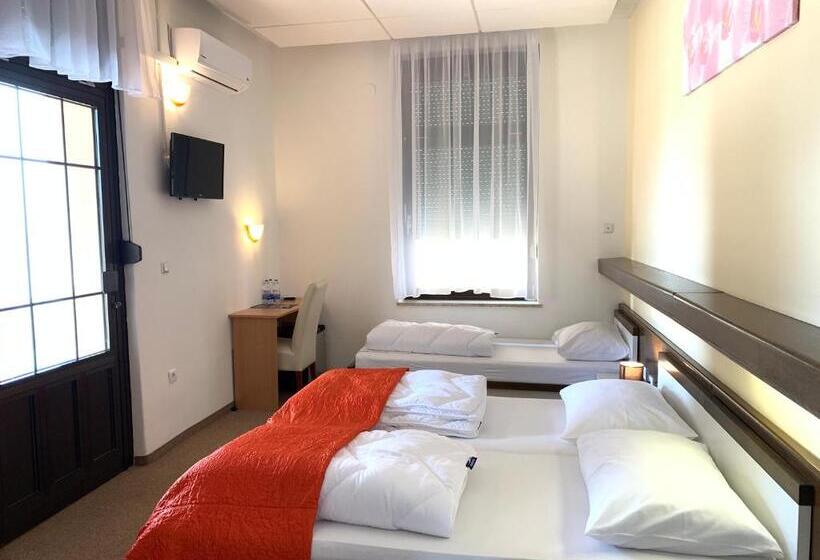 Triple Room Sea View, Ruža