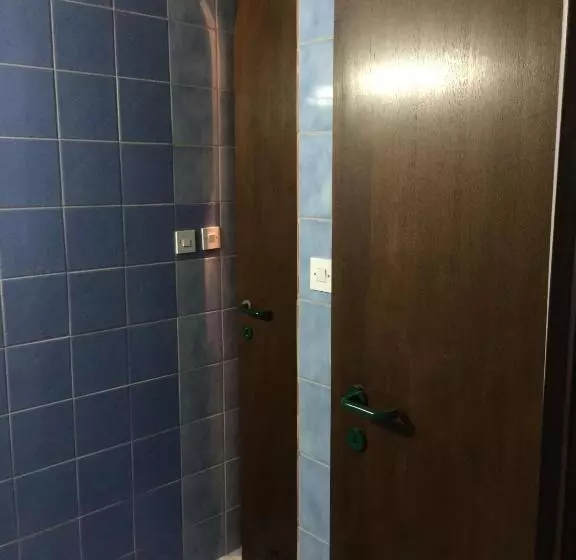 景色の見えるスタンダード４人部屋, Ruža