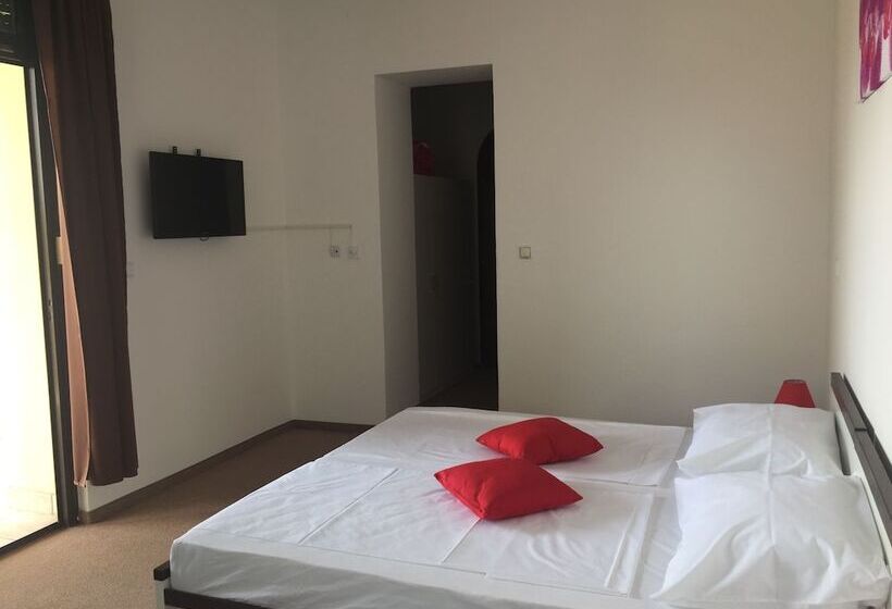 Triple Room Sea View, Ruža