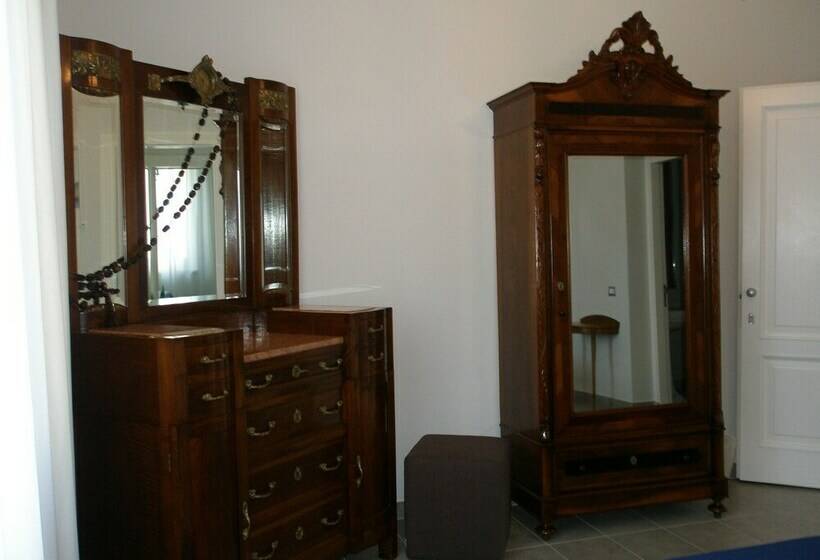 标准间, Villa Marietta