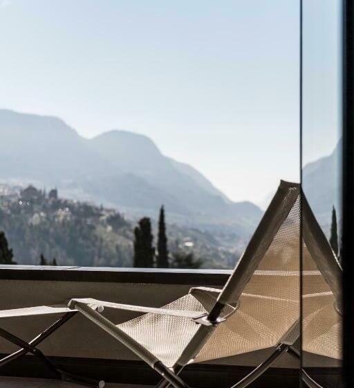 Classic room with balcony, Zirmerhof & Residence