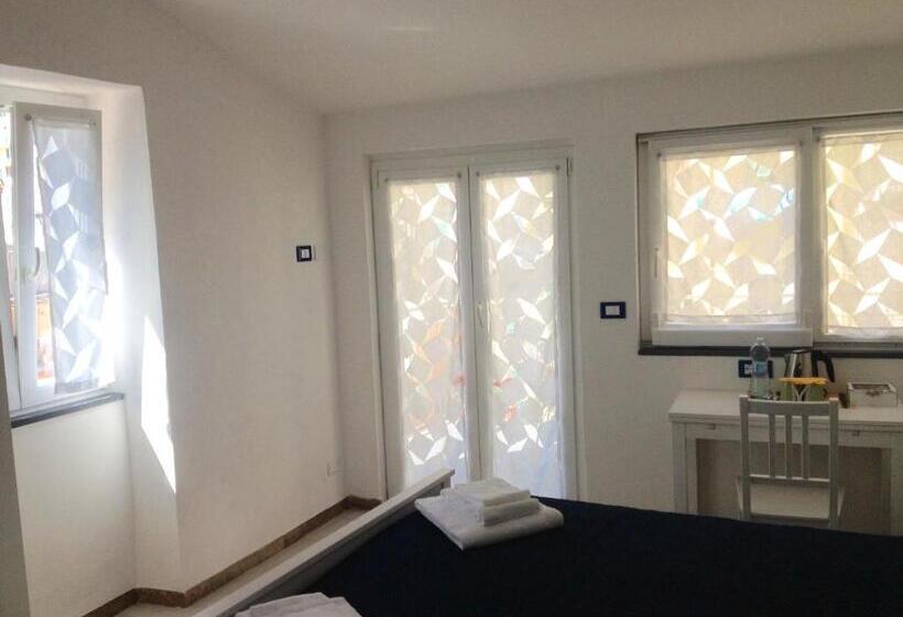 اتاق لوکس با چشمانداز, Affittacamere Rio Centrale