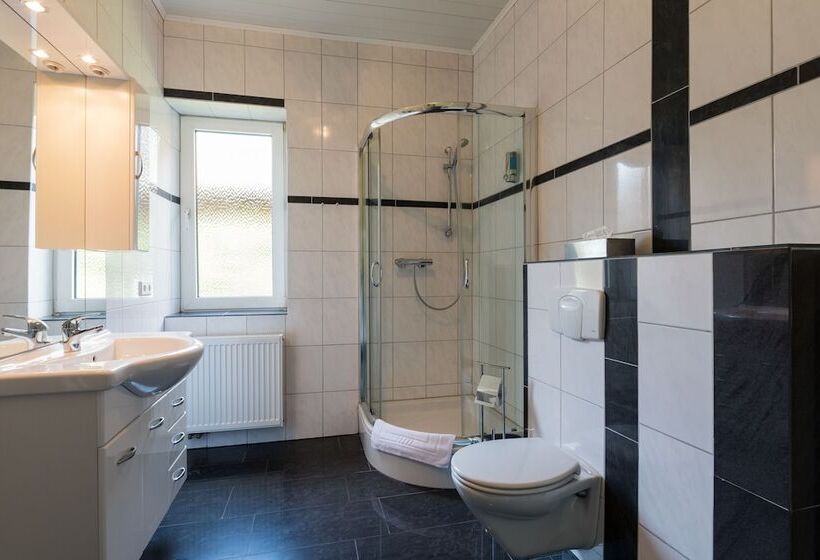 اتاق استاندارد, Am Rosenplatz,24 Stunden Check In, Kostenfreie Parkplätze