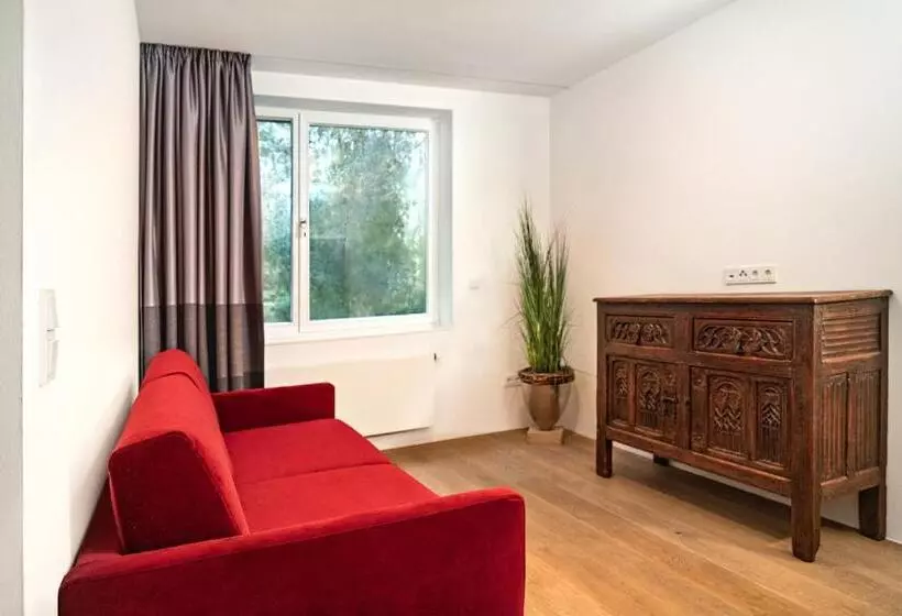 ファミリールーム, Gut Hungenbach
