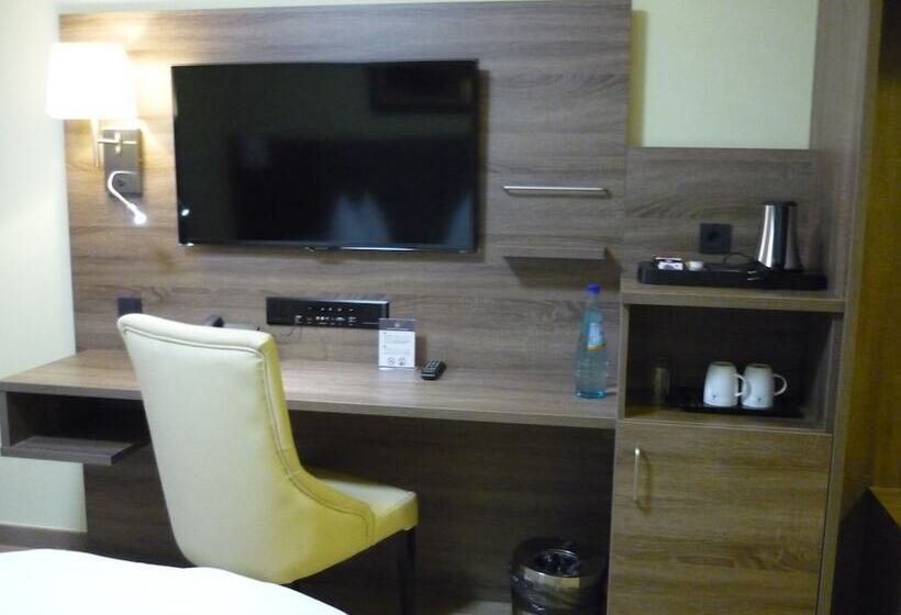 חדר סטנדרט, Naam Hotel & Apartments Frankfurt City Messe Airport