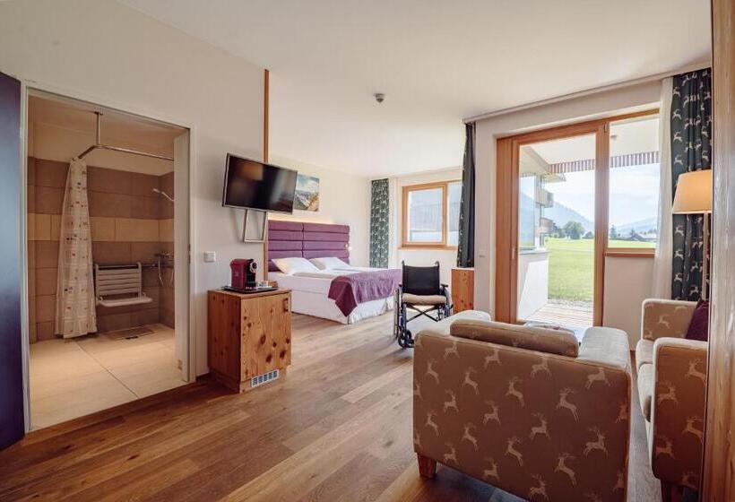 סוויטת ג'וניור מותאמת לאדם עם מוגבלויות, Narzissen Vital Resort Bad Aussee