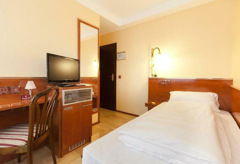 スタンダードシングルルーム, Restaurant Breitenbacher Hof