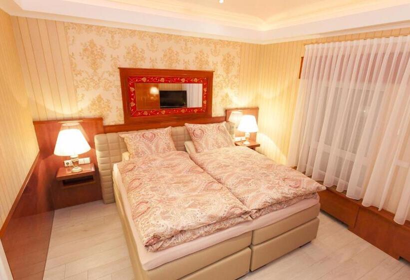 جناح, Restaurant Breitenbacher Hof