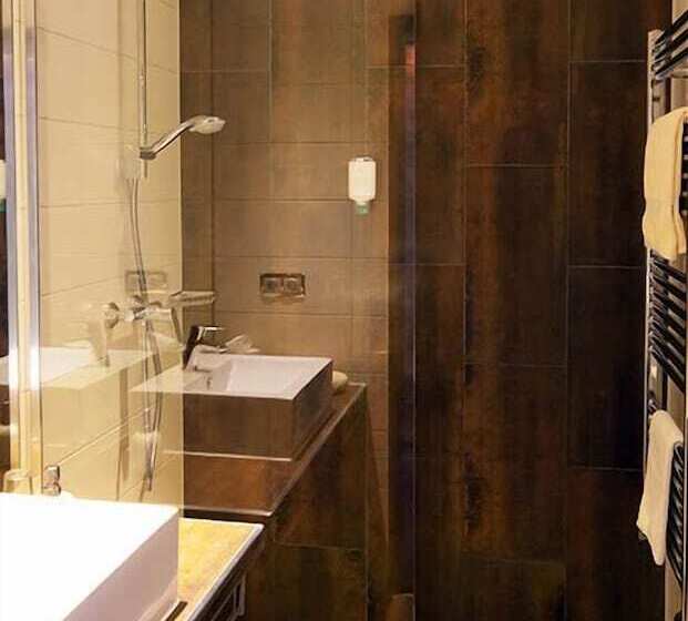 컴포트 룸, Sentio