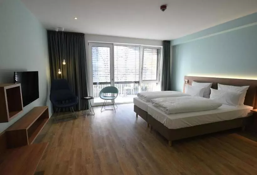 身障者適用スタンダードルーム, Steverbett