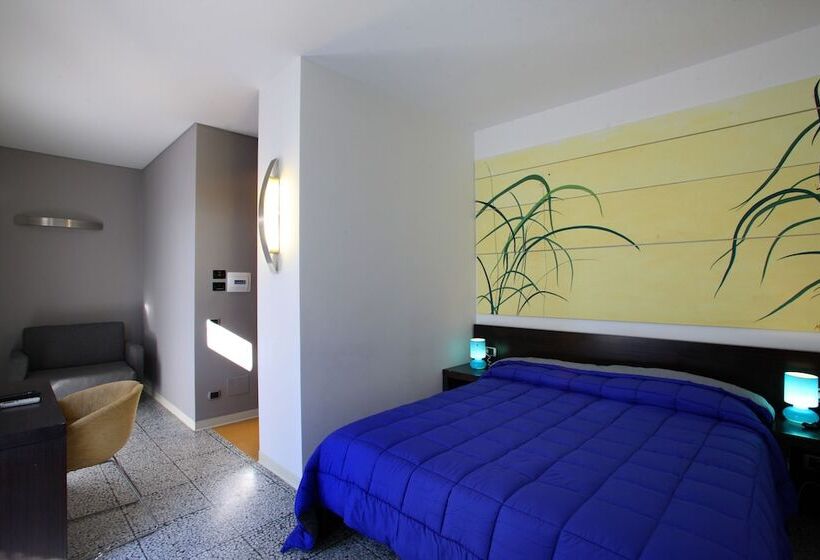 חדר סטנדרט, Zeffiro