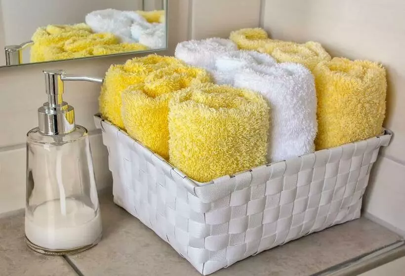 バルコニー付き1ベッドルームアパートメント, Zur Therme