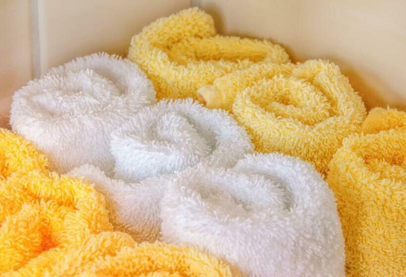 침실 1개 아파트, Zur Therme