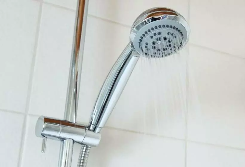 1ベッドルームアパートメント, Zur Therme