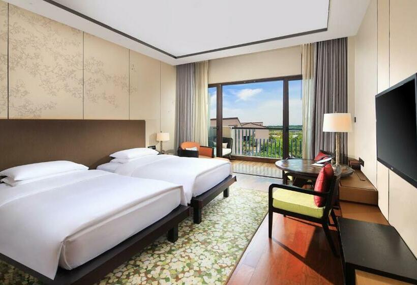 Номер Стандарт Вид на Сад, Hyatt Regency Chongming