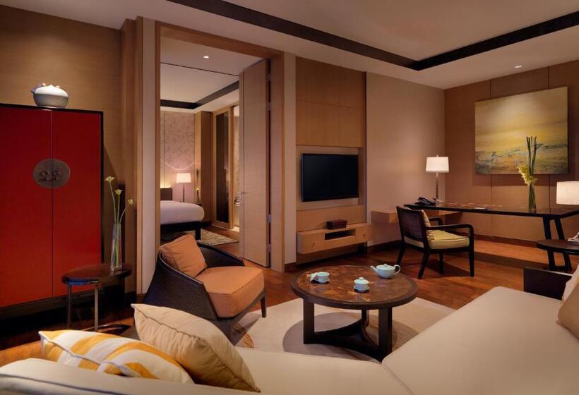 Номер Клуб Кровать Кинг, Hyatt Regency Chongming