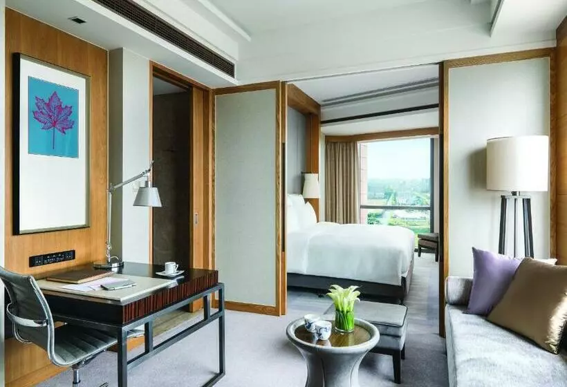 デラックスルーム, Pullman Haining