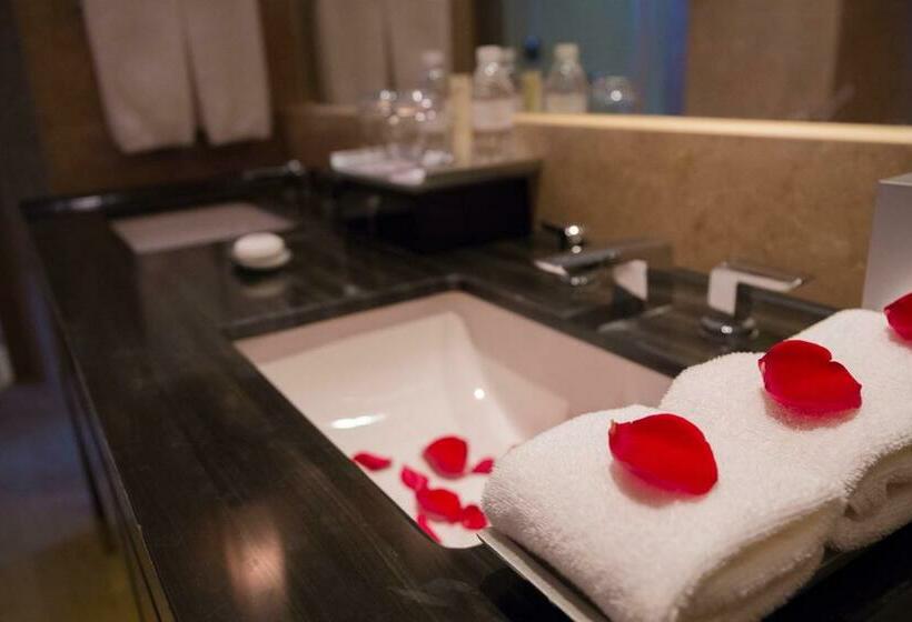 带大床的高级房间, Pullman Haining