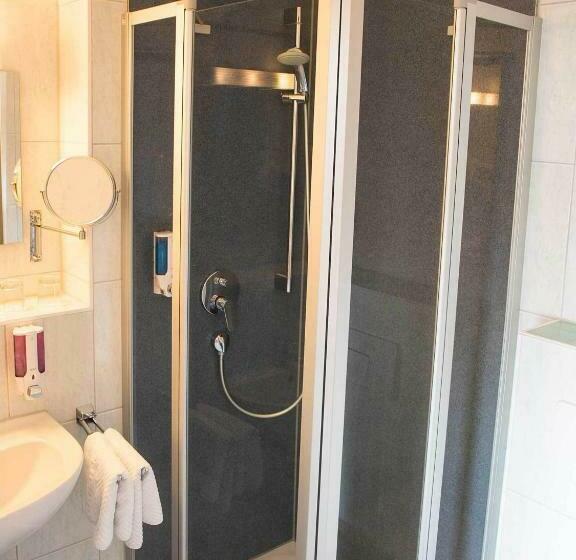 标准间, Pommernland