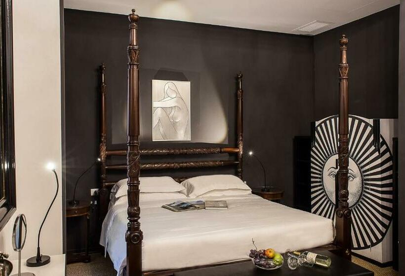 اتاق لوکس, Porcellino Gallery Art Boutique Bb