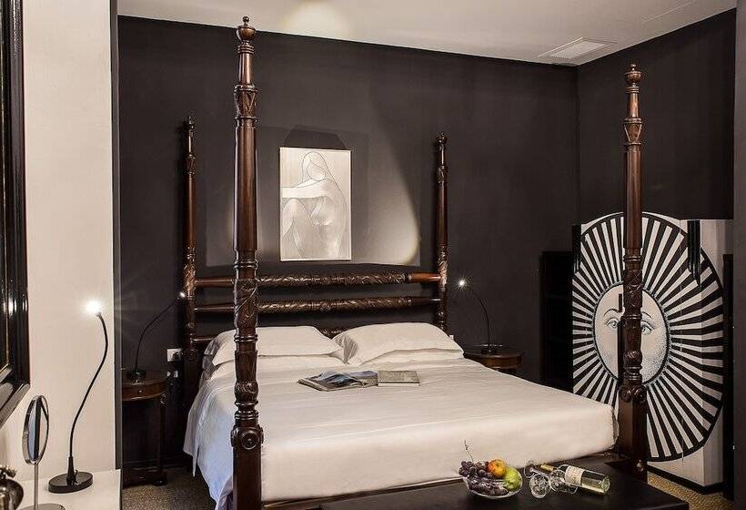 اتاق لوکس, Porcellino Gallery Art Boutique Bb