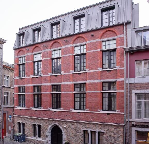 اتاق خانوادگی, Amosa Liège City Centre