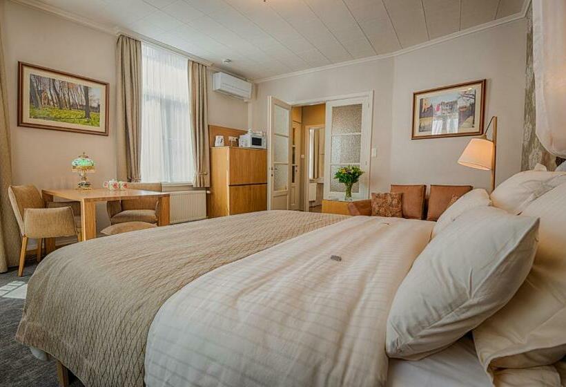 جناح مزوَّد بشرفة, Bariseele B&b