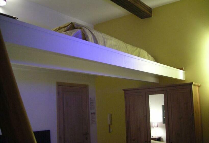 스탠다드 트리플 룸, Huize Rafael