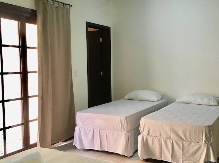 غرفة إقتصادية رباعية, Pousada Canto Grande