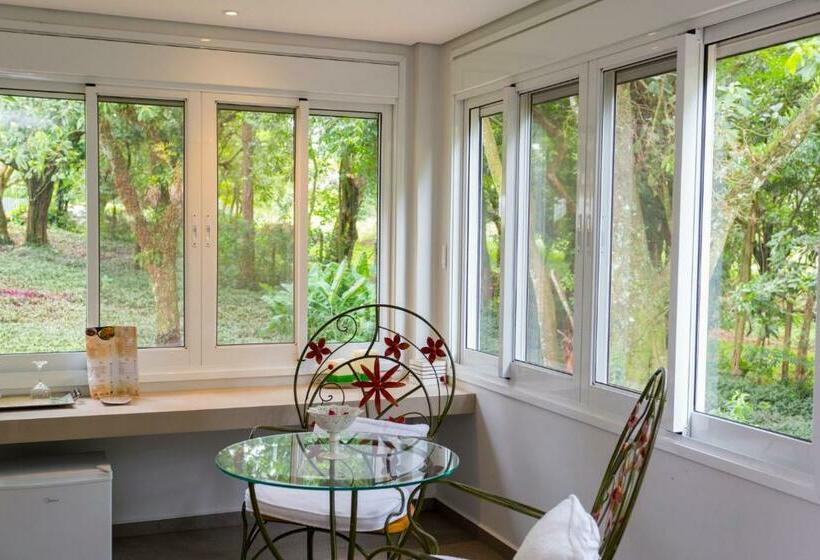 Люкс, Pousada Do Bosque