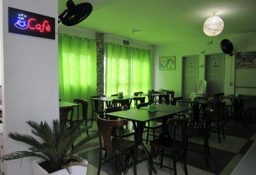 Трехместный Номер Комфорт, Pousada Girassol