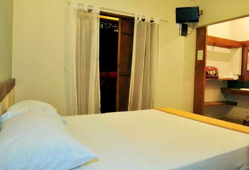 Sviitti, Salto Corumbá Hotel Camping Clube