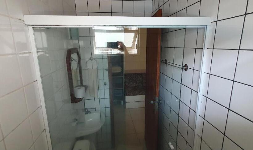 Трежместный Номер Economy, Tropicanas Apart