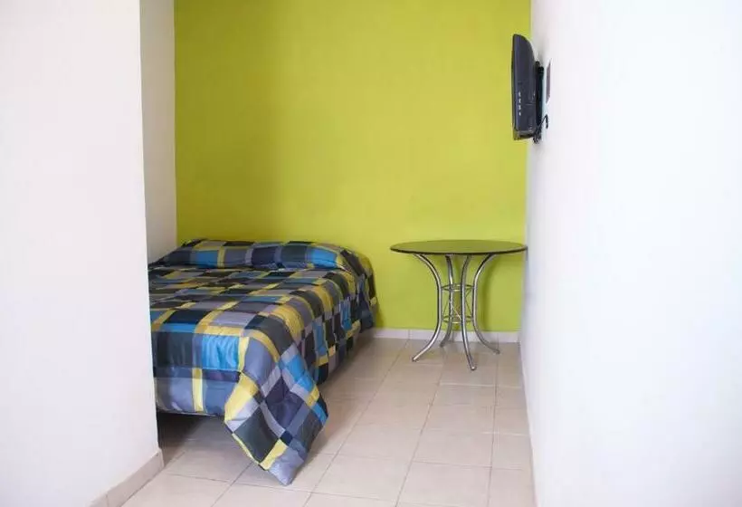 استودیوی استاندارد, Bugambilias