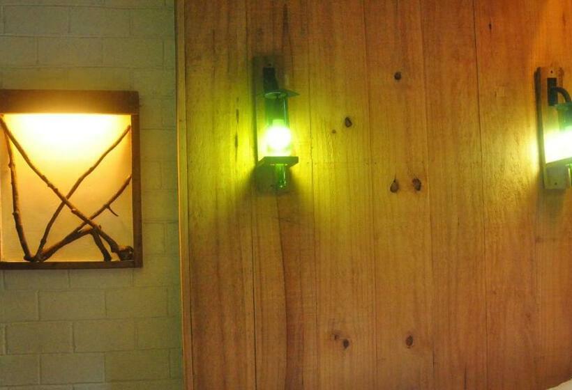 اتاق استاندارد با چشمانداز باغ, Cabins By Eco Hotel Tagaytay