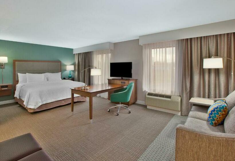 キングサイズベッドのエクゼクティブ, Hampton Inn & Suites Alliance