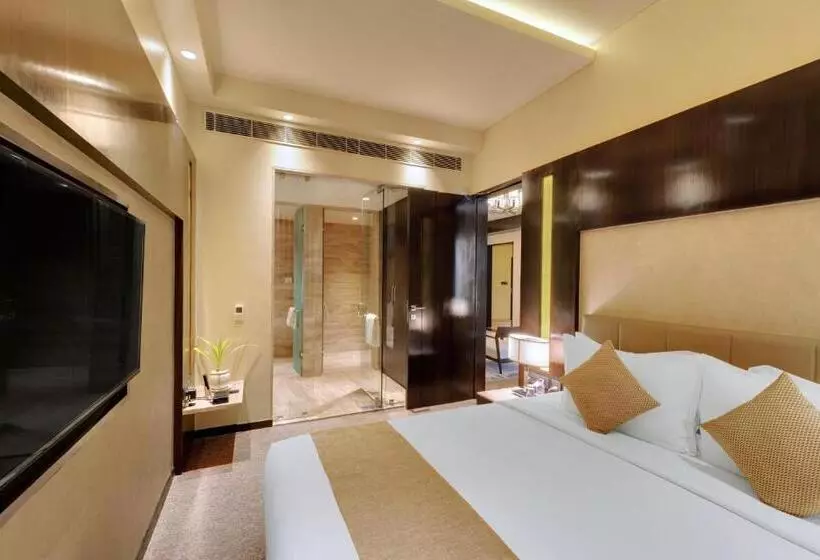 Sviitti, Iscon The Fern Resort & Spa, Bhavnagar
