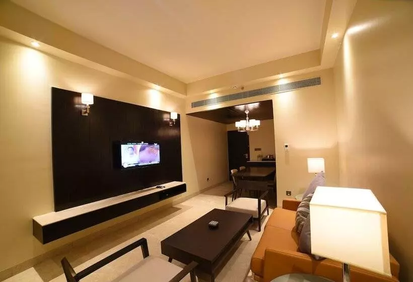 Sviitti, Iscon The Fern Resort & Spa, Bhavnagar