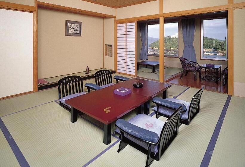 수피리어 룸, Kochoran