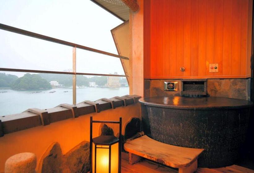 수피리어 룸, Kochoran