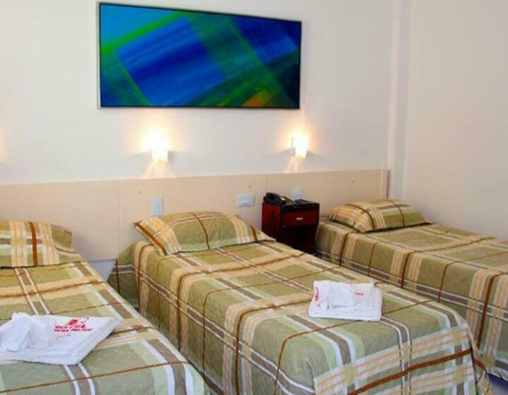 豪华三人间, Pampulha Palace