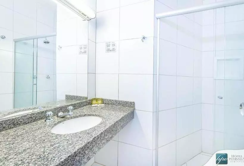 Deluxe Kolmen Hengen Huone, Pousada Ourinhos