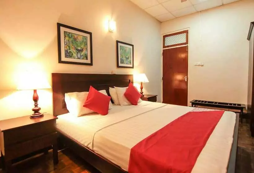 اتاق استاندارد, Tropic Inn