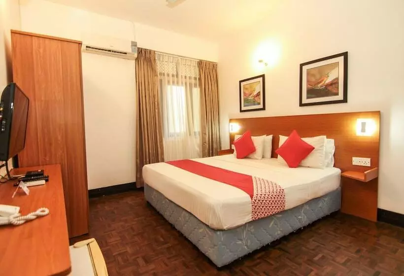 اتاق استاندارد یک نفره, Tropic Inn