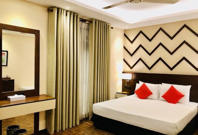 Номер Стандарт Трехместный, Tropic Inn