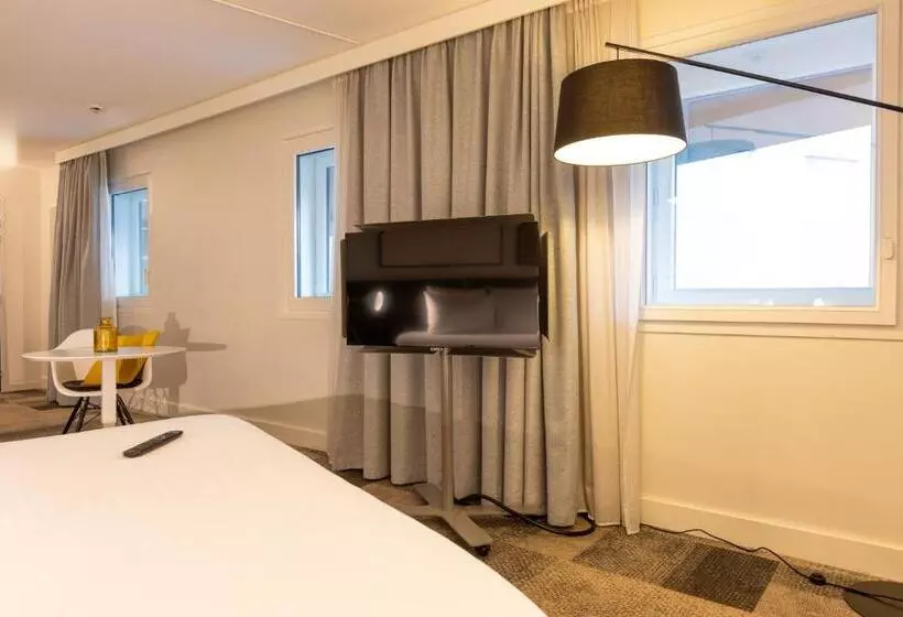 エクゼクティブスイート, Novotel Suites Paris Expo Porte De Versailles