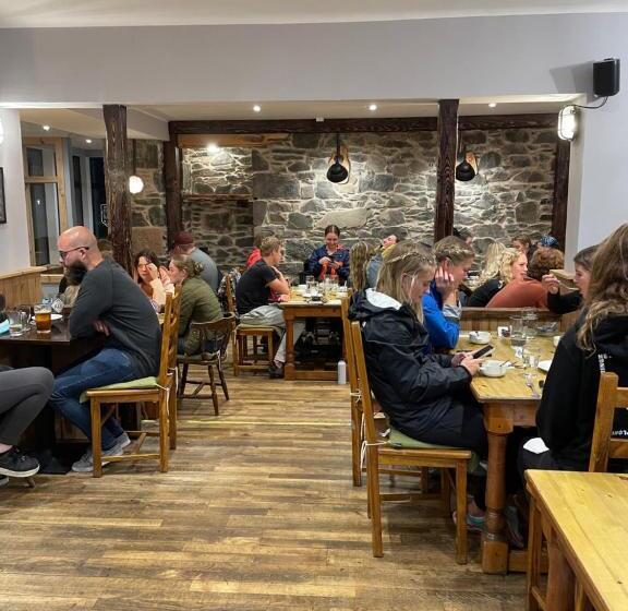 Habitación Familiar, Glenarroch & Witchwood